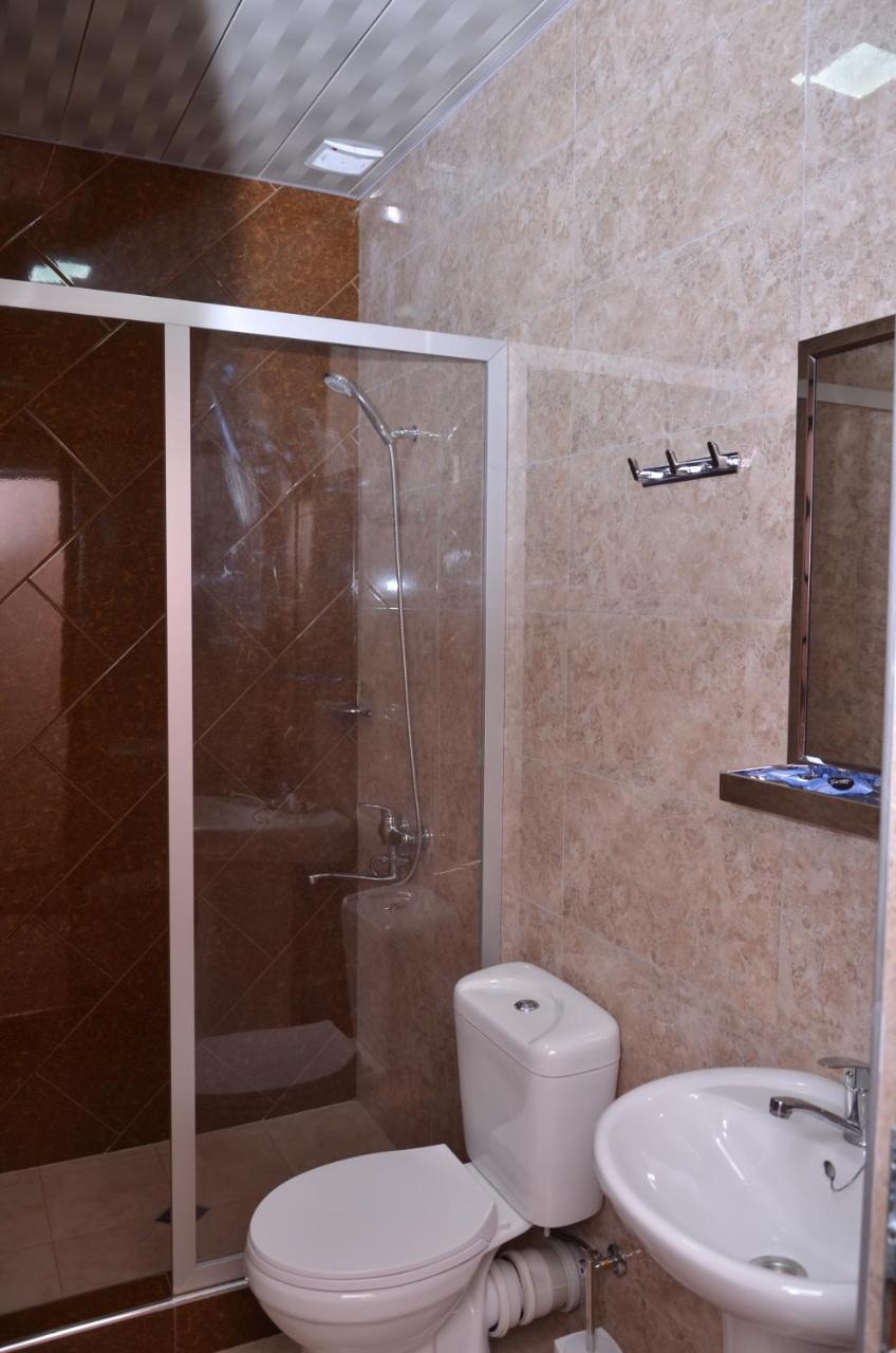 Hotel Elegant 2 Tbilisi Ngoại thất bức ảnh