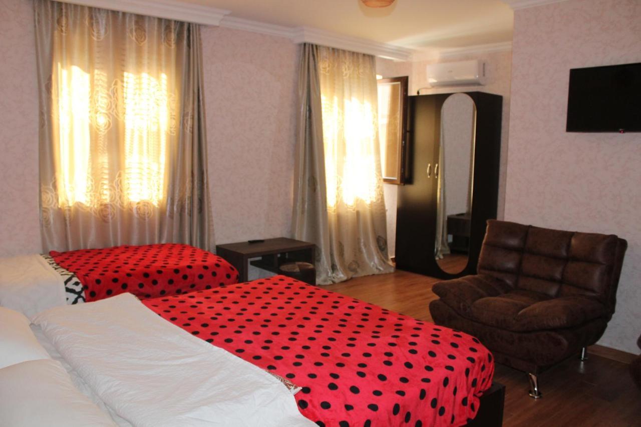 Hotel Elegant 2 Tbilisi Ngoại thất bức ảnh