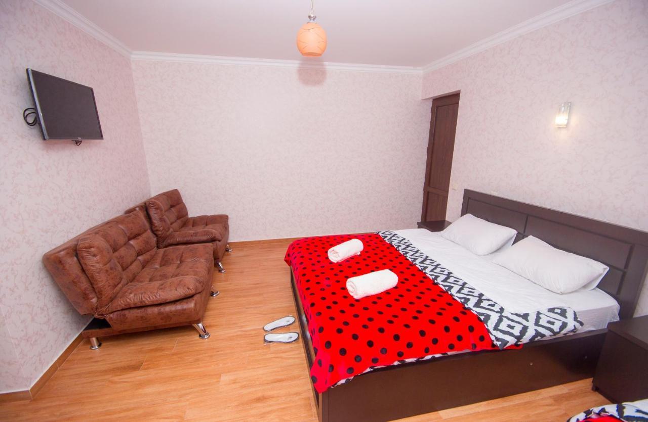 Hotel Elegant 2 Tbilisi Ngoại thất bức ảnh