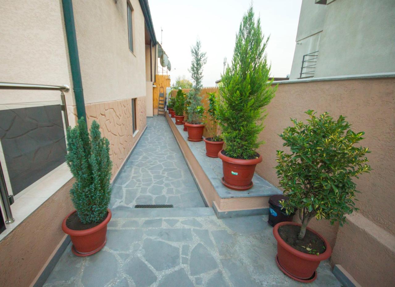 Hotel Elegant 2 Tbilisi Ngoại thất bức ảnh