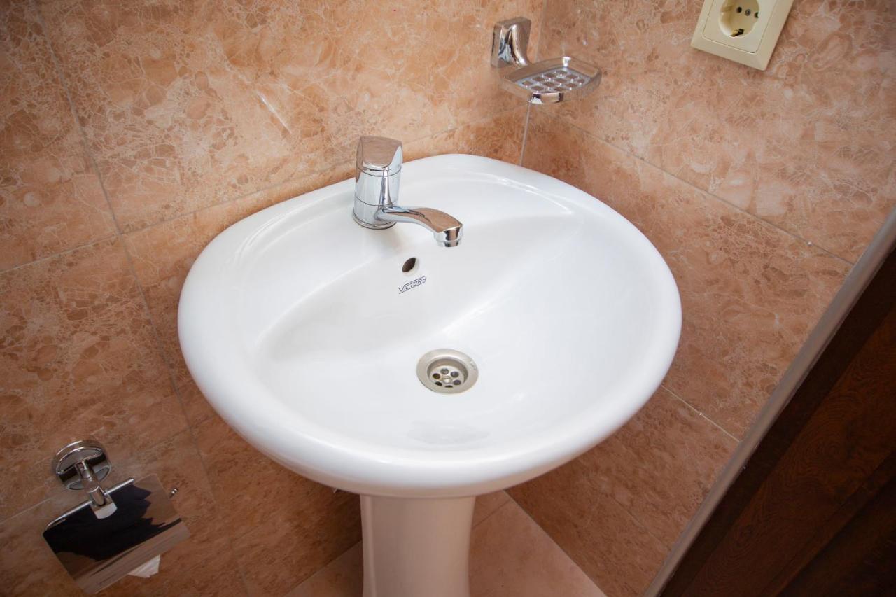 Hotel Elegant 2 Tbilisi Ngoại thất bức ảnh