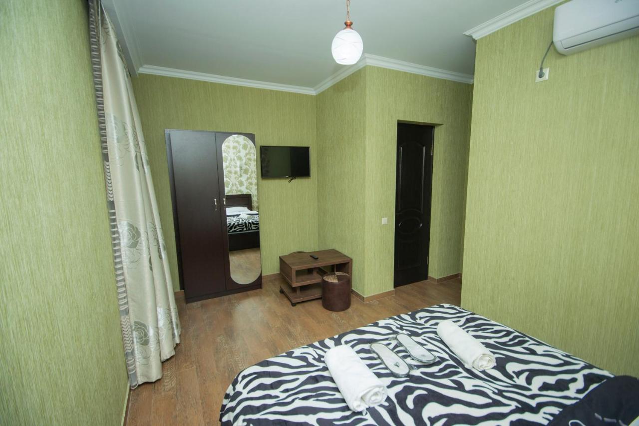 Hotel Elegant 2 Tbilisi Ngoại thất bức ảnh