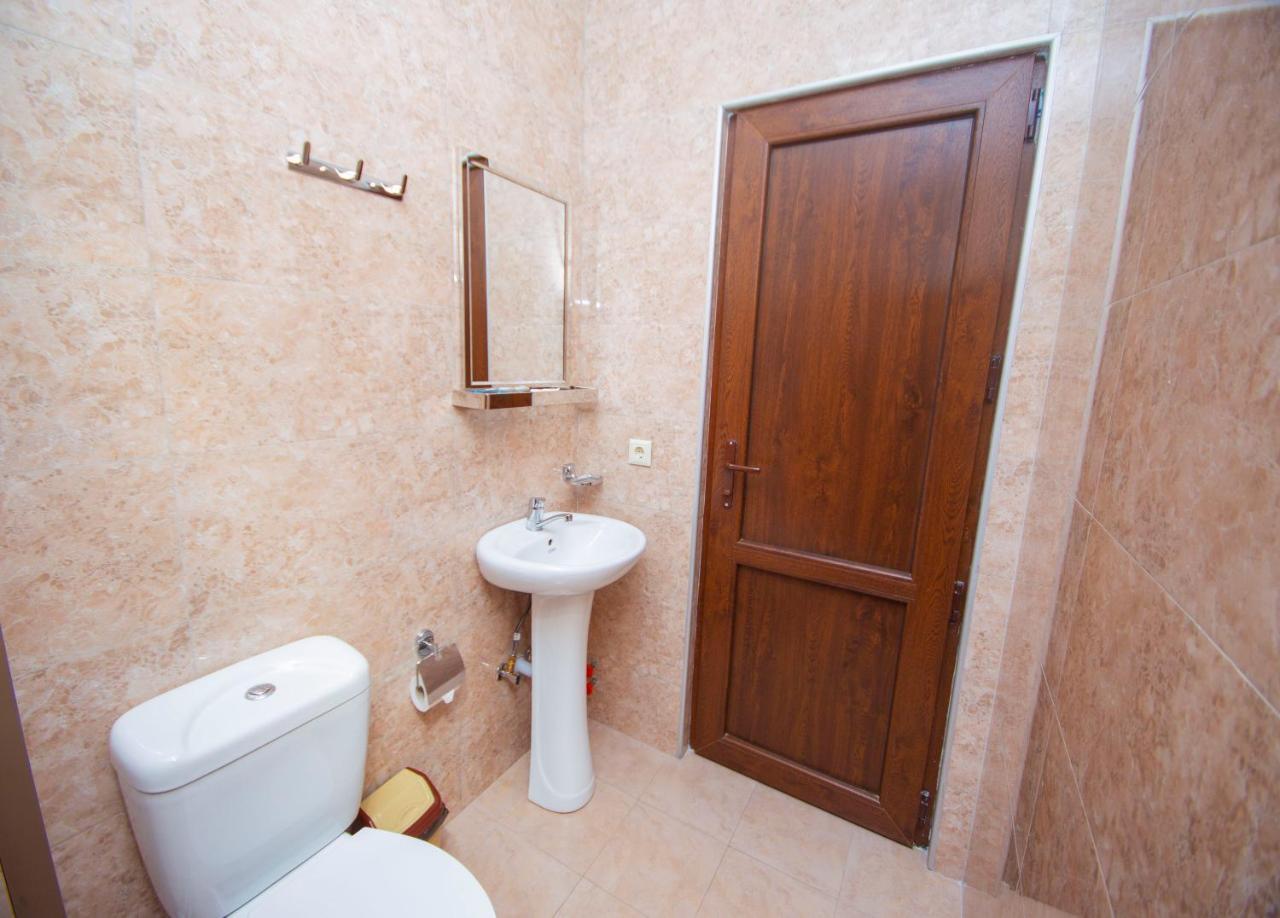 Hotel Elegant 2 Tbilisi Ngoại thất bức ảnh