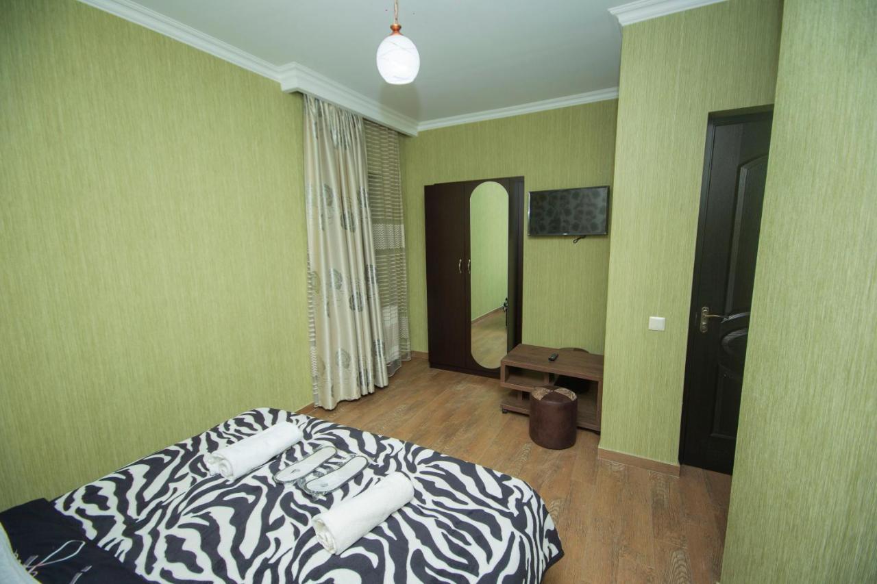 Hotel Elegant 2 Tbilisi Ngoại thất bức ảnh