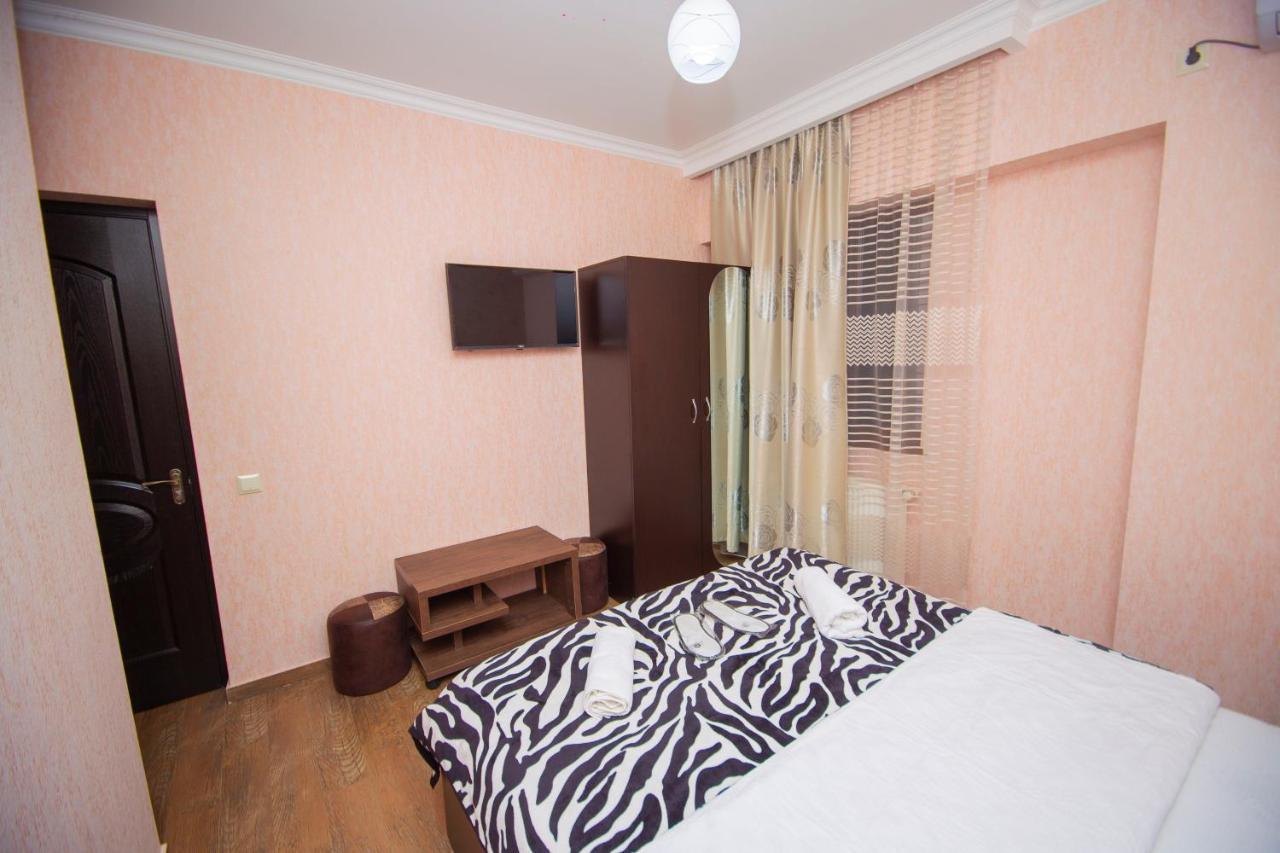 Hotel Elegant 2 Tbilisi Ngoại thất bức ảnh