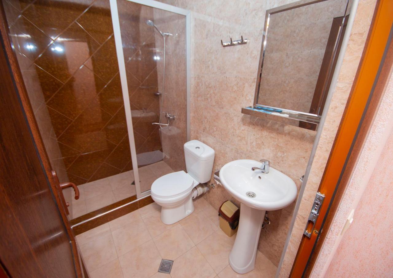 Hotel Elegant 2 Tbilisi Ngoại thất bức ảnh