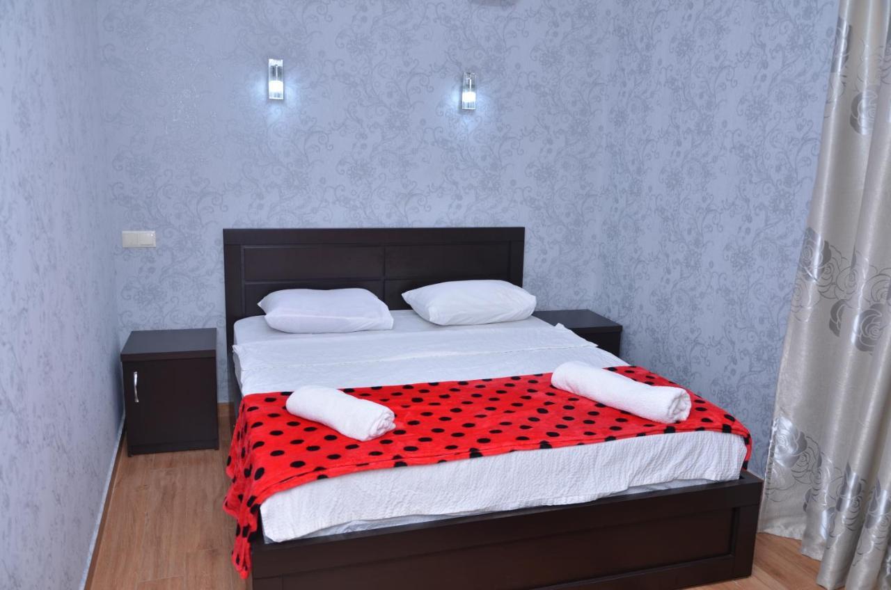 Hotel Elegant 2 Tbilisi Ngoại thất bức ảnh