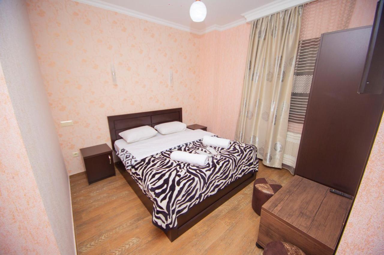 Hotel Elegant 2 Tbilisi Ngoại thất bức ảnh